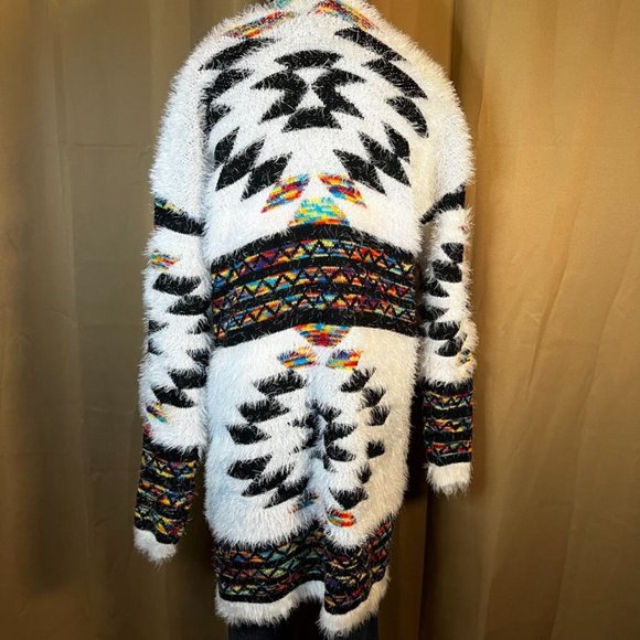Northern Angel  Aztec/Rainbow  Fuzzy Cardigan  Size S/M - Picture 4 of 7